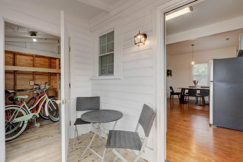 Peaceful Park Circle Getaway Villa Charleston Exteriör bild